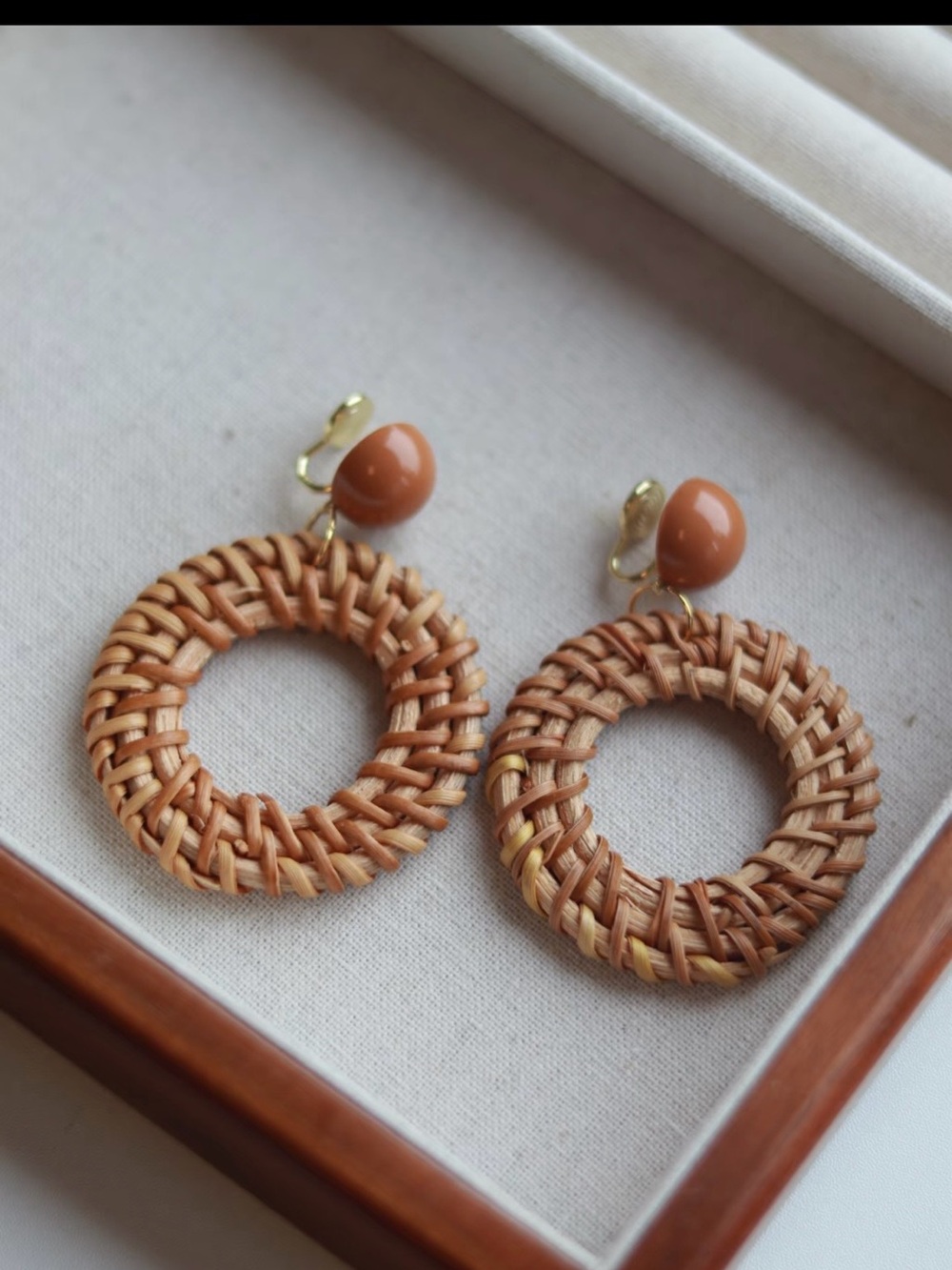 New Woven Rattan Hoop Clip-On Earrings in Tan